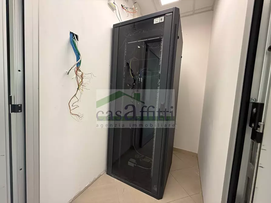 Immagine 20 di Ufficio in affitto  in Via Pietro Nenni a Chieti
