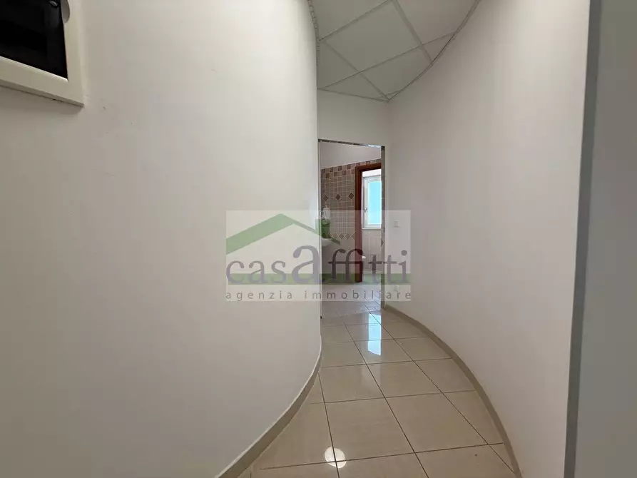 Immagine 25 di Ufficio in affitto  in Via Pietro Nenni a Chieti