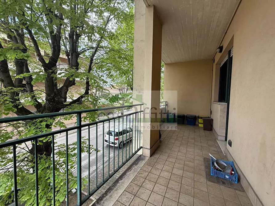 Immagine 9 di Appartamento in vendita  in Via Ortona 30 a Chieti