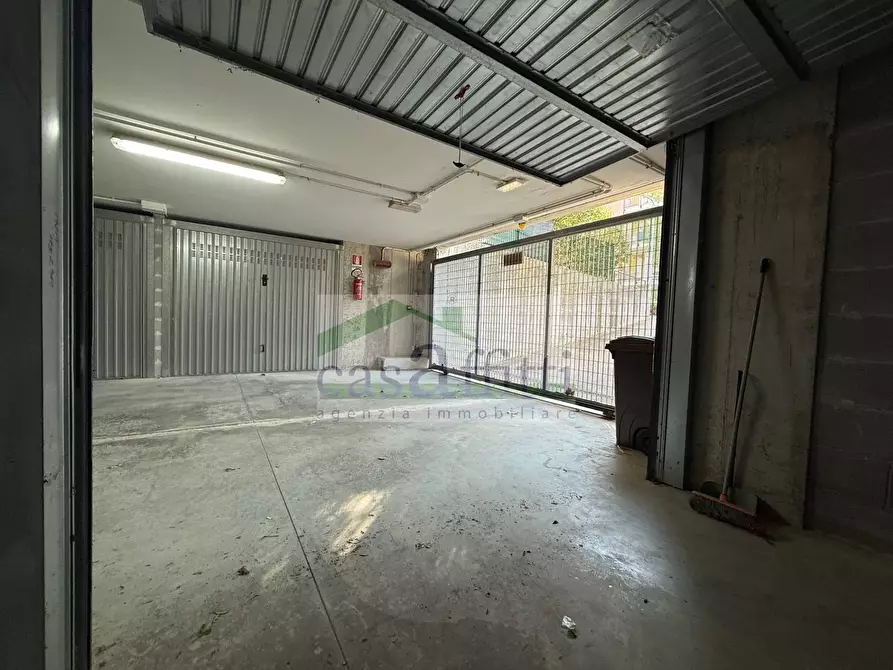 Immagine 6 di Box auto in affitto  in Via Bari a Chieti