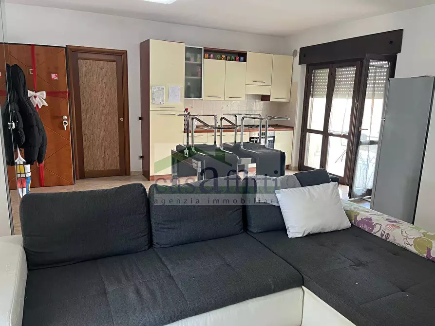 Immagine 5 di Casa semindipendente in affitto  in Via De Virgilis a Chieti