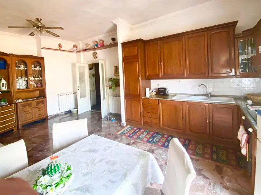 Immagine 8 di Appartamento in vendita  in Vicolo Del Monte Delle Capre 57 a Roma