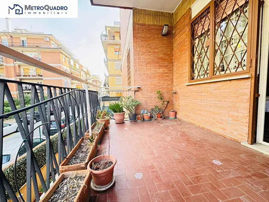 Immagine 29 di Appartamento in vendita  in via dei della bitta 21 a Roma