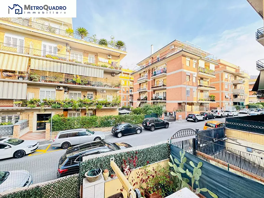 Immagine 24 di Appartamento in vendita  in via dei della bitta 21 a Roma