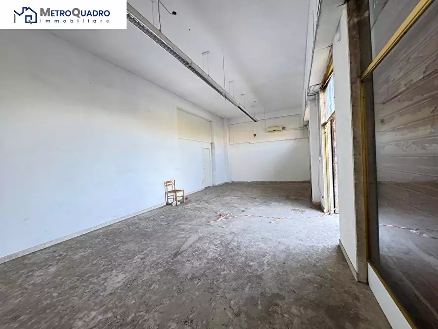 Immagine 2 di Locale commerciale in affitto  in via delle vign 36 a Roma