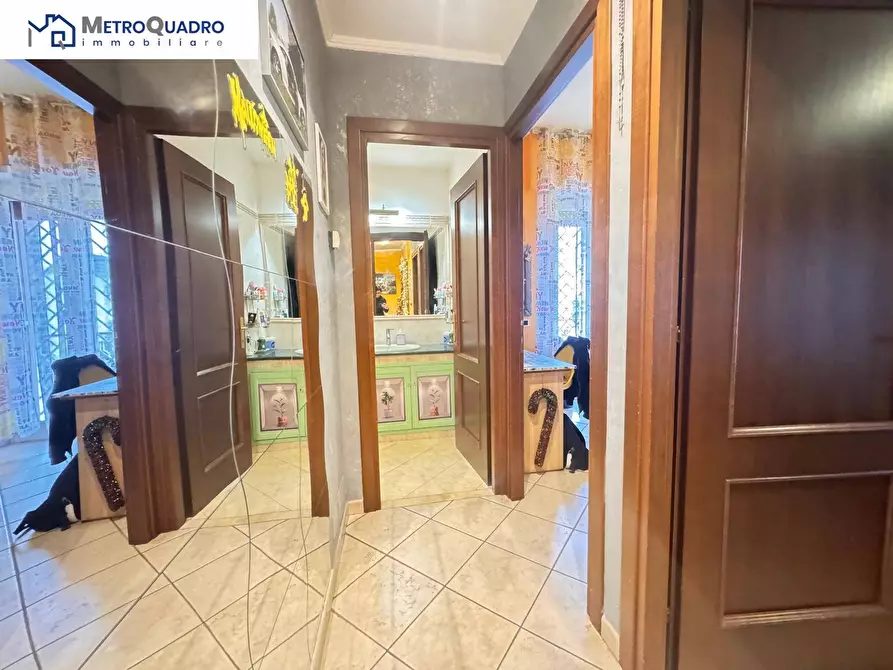 Immagine 10 di Appartamento in vendita  in Via Torrita Di Siena 29 a Roma