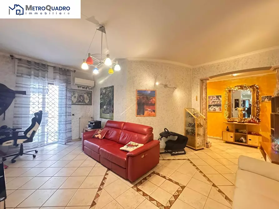 Immagine 3 di Appartamento in vendita  in Via Torrita Di Siena 29 a Roma