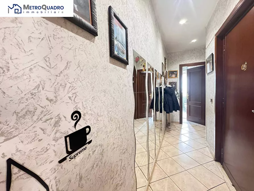 Immagine 1 di Appartamento in vendita  in Via Torrita Di Siena 29 a Roma