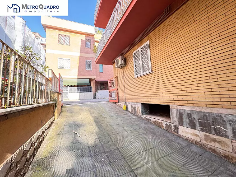 Immagine 42 di Appartamento in vendita  in Via Torrita Di Siena 29 a Roma