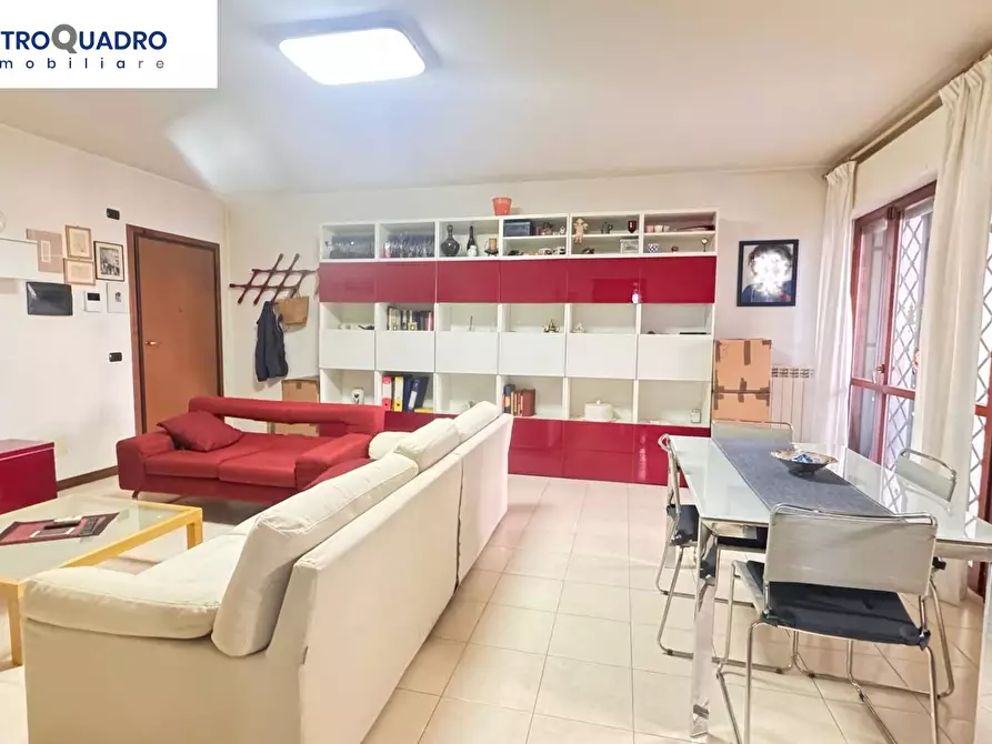 Immagine 1 di Appartamento in vendita  in Via Generale Giuseppe Valle 66 a Roma