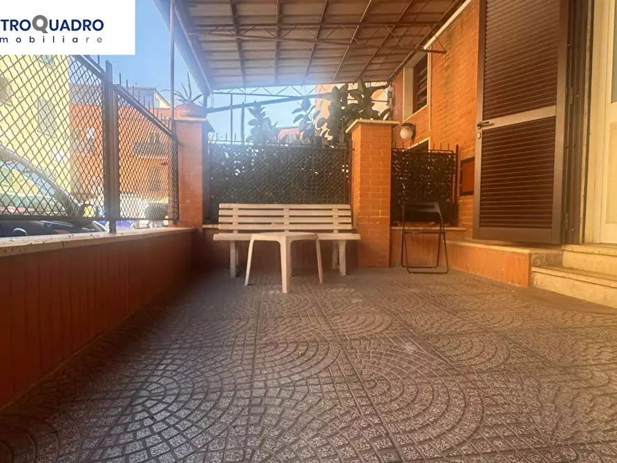 Immagine 15 di Locale commerciale in vendita  in Via Dei Rezzonico 3 a Roma