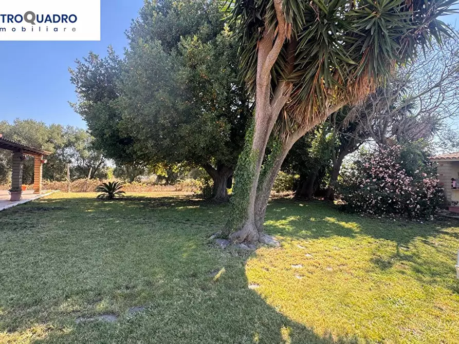 Immagine 13 di Villa in vendita  in Via Della Tenuta La Pisana 171 a Roma
