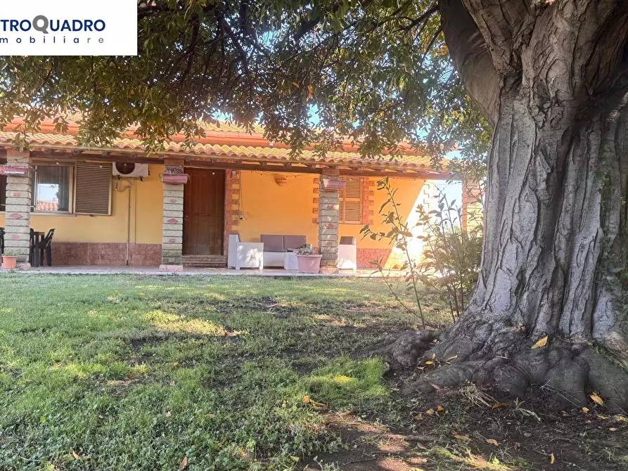 Immagine 23 di Villa in vendita  in Via Della Tenuta La Pisana 171 a Roma