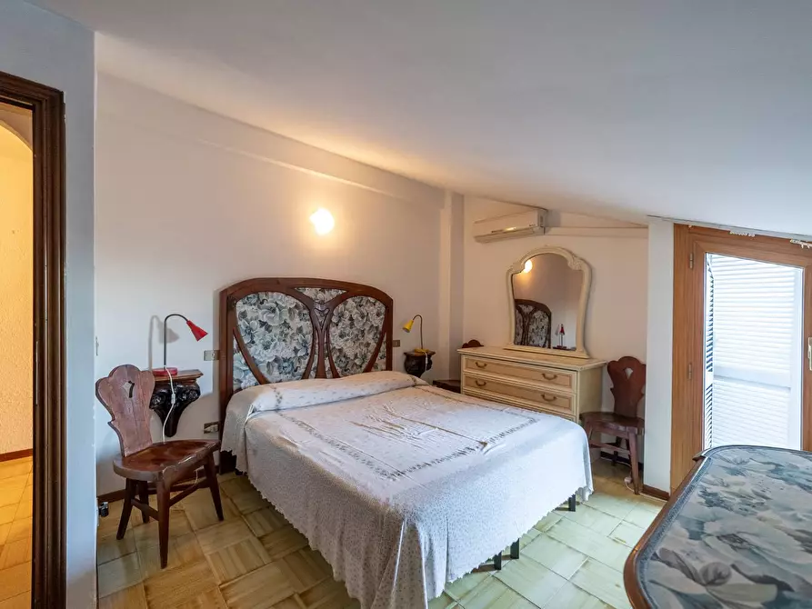 Immagine 21 di Attico in vendita  in Strada del Sole 32 a Monte Argentario