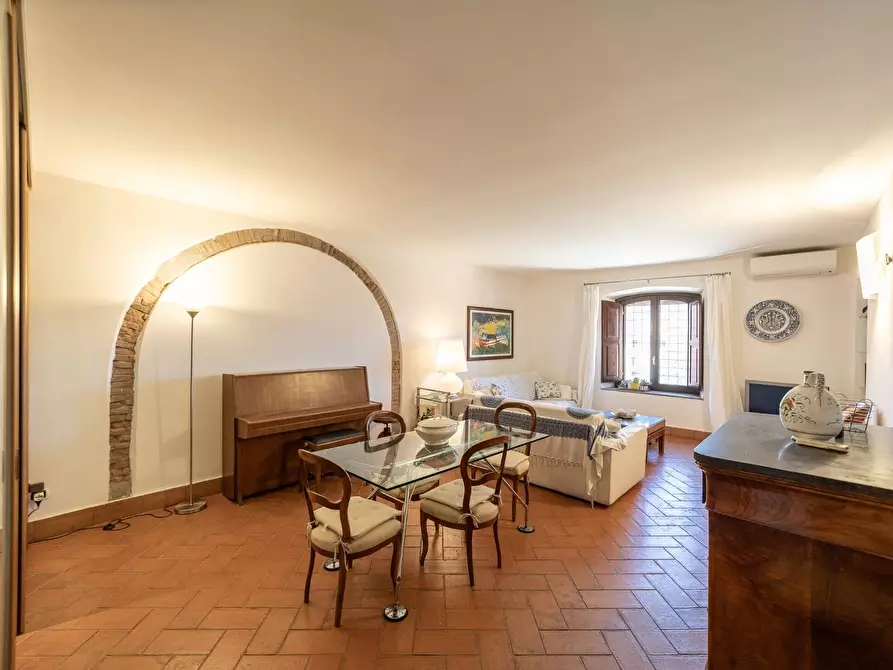 Immagine 1 di Appartamento in affitto  in Piazza della Repubblica 5 a Orbetello