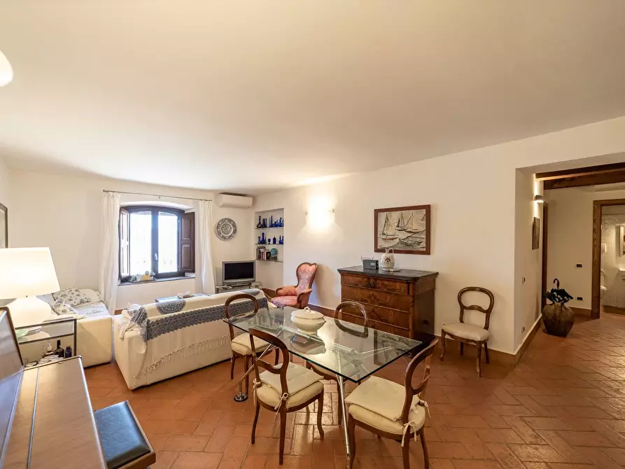 Immagine 2 di Appartamento in affitto  in Piazza della Repubblica 5 a Orbetello