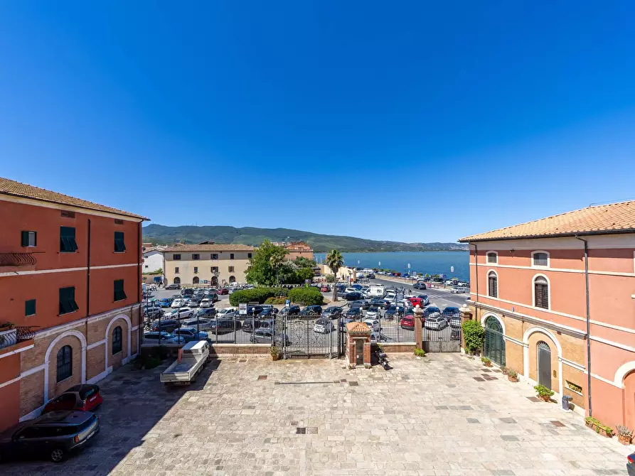 Immagine 6 di Appartamento in affitto  in Piazza della Repubblica 5 a Orbetello