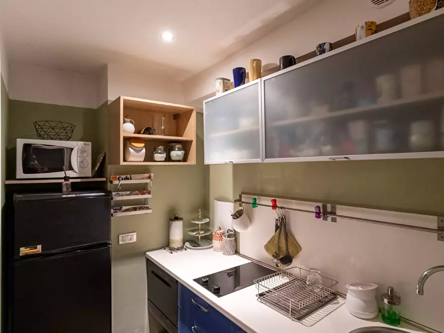 Immagine 5 di Loft/Open space in vendita  in piazza cortesini 9 a Orbetello