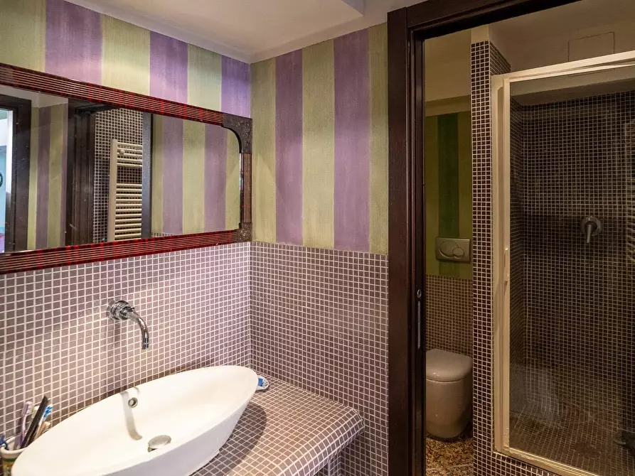 Immagine 10 di Loft/Open space in vendita  in piazza cortesini 9 a Orbetello