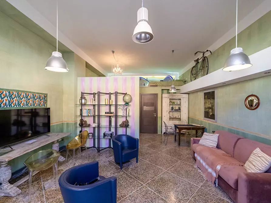 Immagine 2 di Loft/Open space in vendita  in piazza cortesini 9 a Orbetello