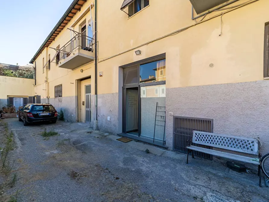 Immagine 14 di Loft/Open space in vendita  in piazza cortesini 9 a Orbetello