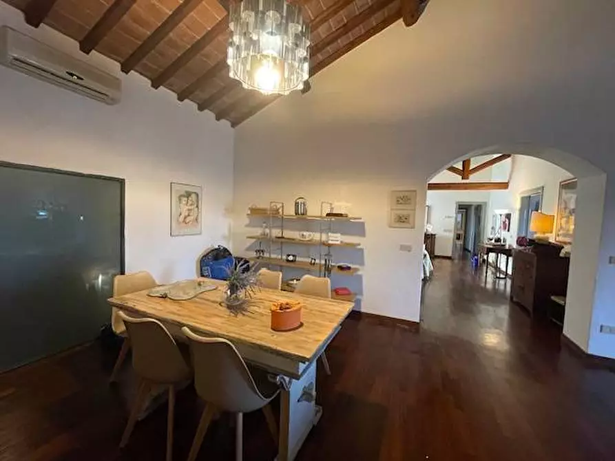 Immagine 6 di Appartamento in vendita  in Strada chiantigiana 52 a Siena