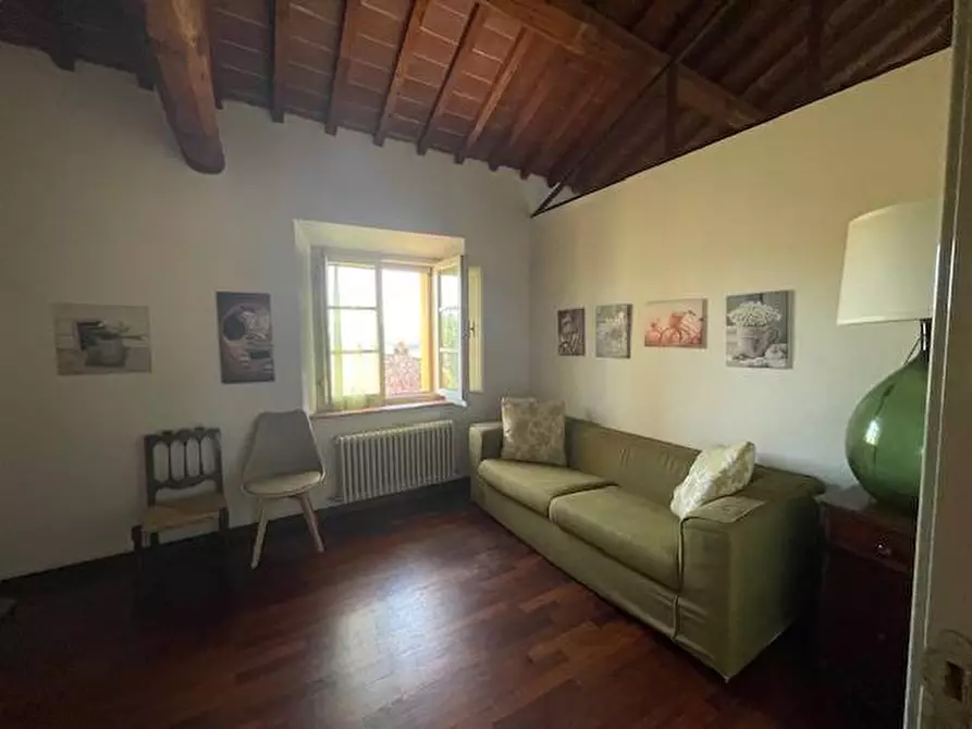 Immagine 14 di Appartamento in vendita  in Strada chiantigiana 52 a Siena