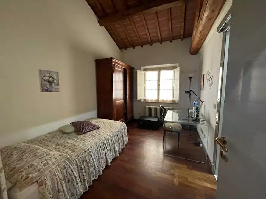 Immagine 16 di Appartamento in vendita  in Strada chiantigiana 52 a Siena