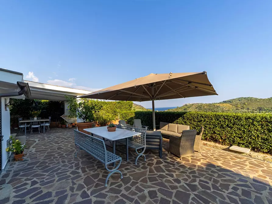 Immagine 30 di Villa in vendita  in Località Mandrioli snc a Monte Argentario