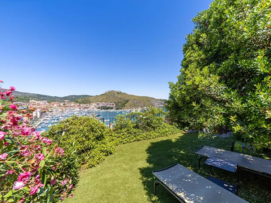 Immagine 32 di Attico in affitto  in via panoramica a Monte Argentario