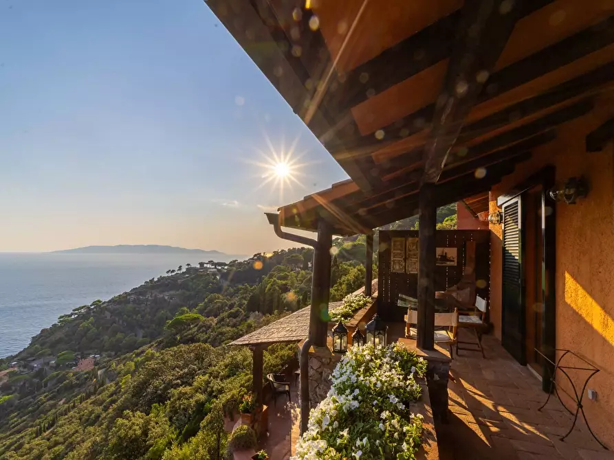 Immagine 15 di Villa in vendita  in Località Cala Piccola snc a Monte Argentario