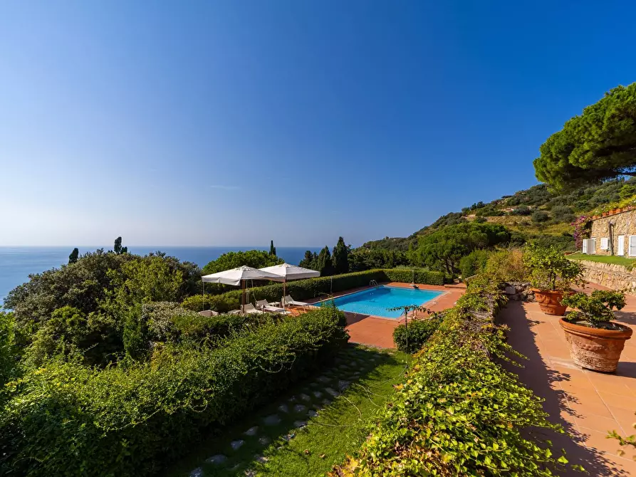 Immagine 12 di Villa in affitto  in via panoramica a Monte Argentario