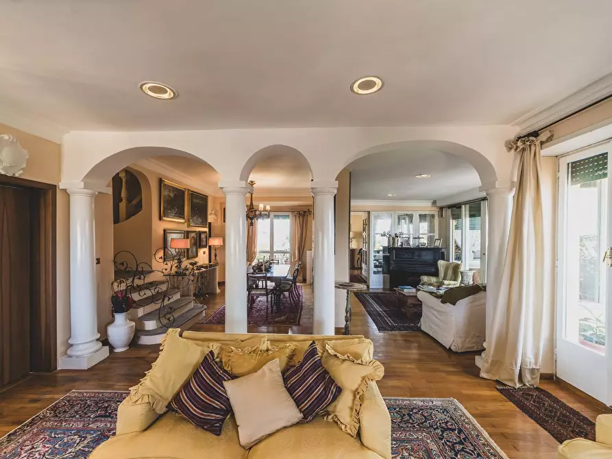 Immagine 7 di Attico in vendita  in Via Barnaba Oriani a Roma