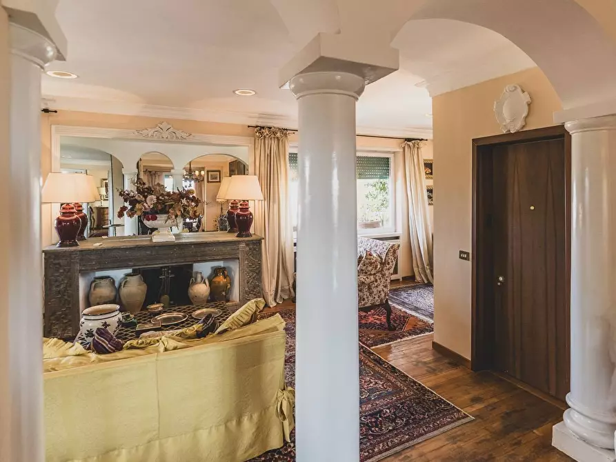 Immagine 19 di Attico in vendita  in Via Barnaba Oriani a Roma