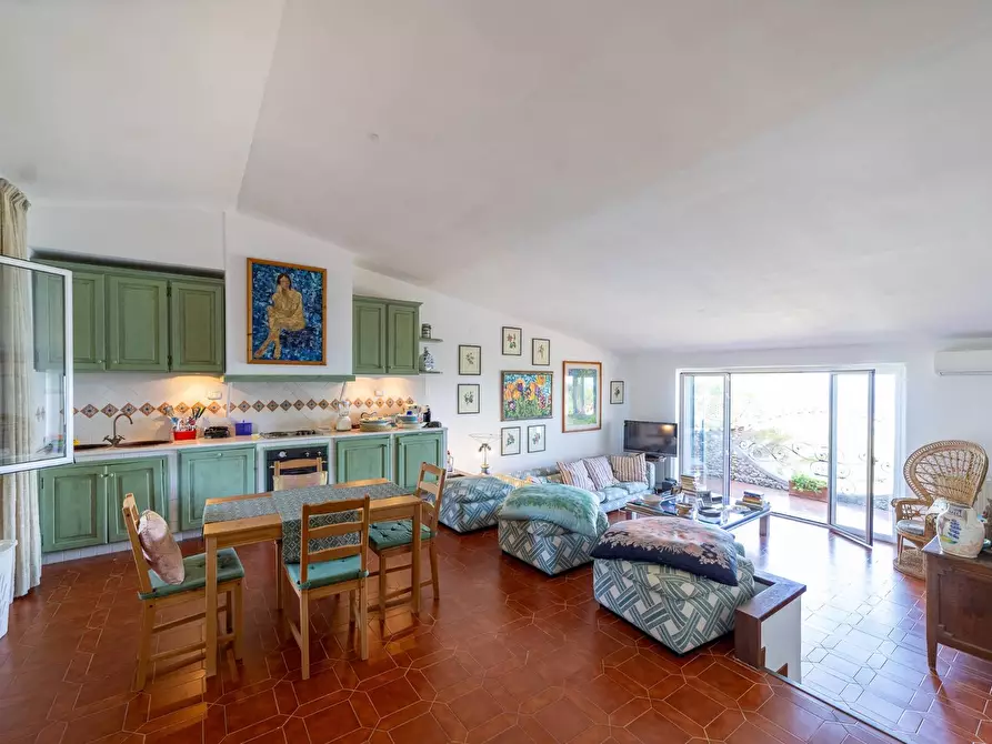 Immagine 5 di Casa semindipendente in vendita  in Via del sole snc a Monte Argentario