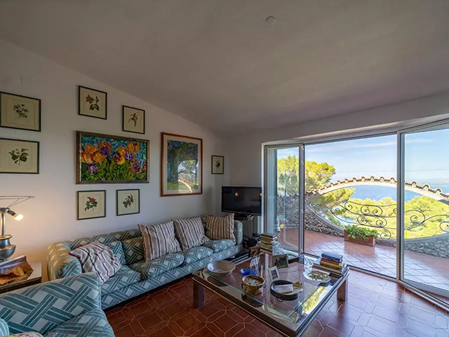 Immagine 7 di Casa semindipendente in vendita  in Via del sole snc a Monte Argentario