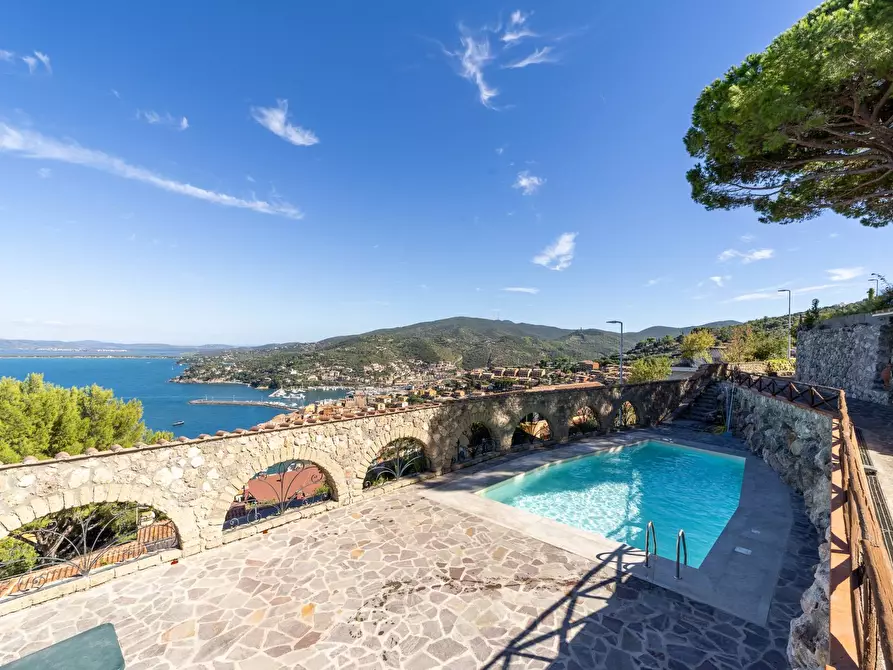 Immagine 3 di Casa semindipendente in vendita  in Via del sole snc a Monte Argentario