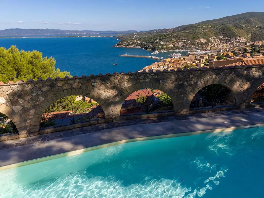 Immagine 2 di Casa semindipendente in vendita  in Via del sole snc a Monte Argentario