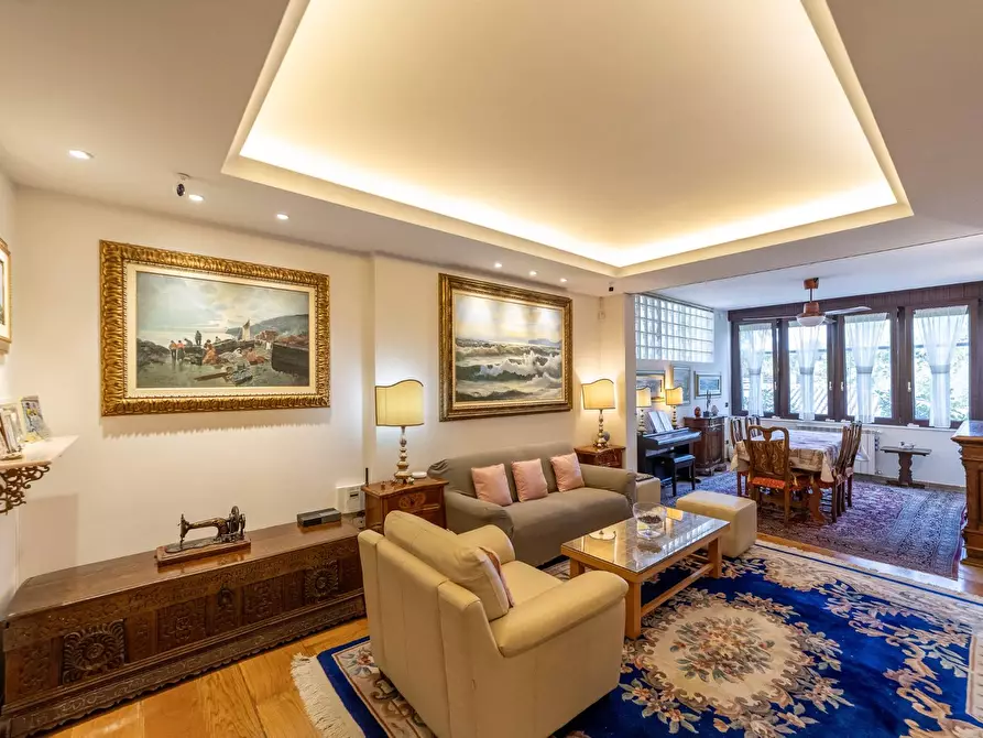 Immagine 4 di Villa in vendita  in via Giuseppe Balzaretto a Roma