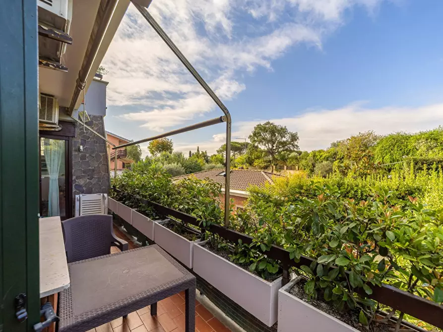 Immagine 14 di Villa in vendita  in via Giuseppe Balzaretto a Roma