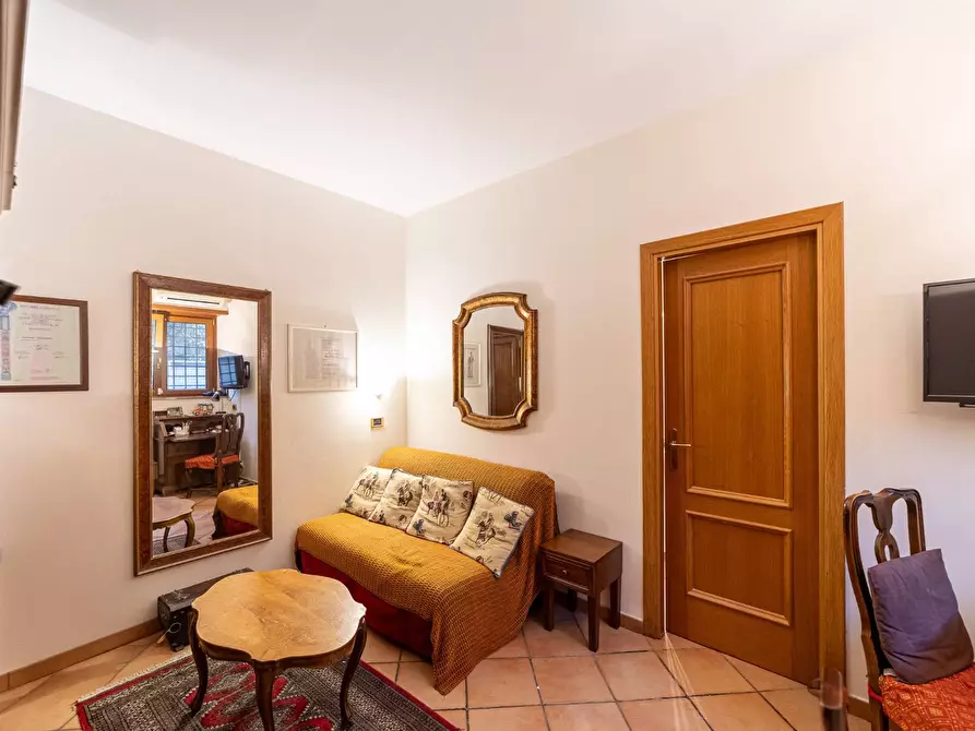 Immagine 26 di Villa in vendita  in via Giuseppe Balzaretto a Roma