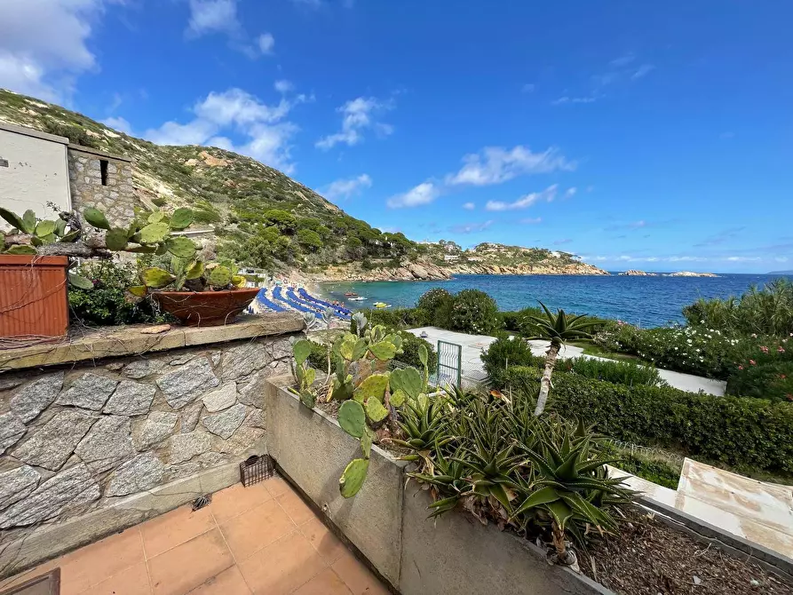 Immagine 2 di Appartamento in vendita  in Via delle Cannelle snc a Isola Del Giglio