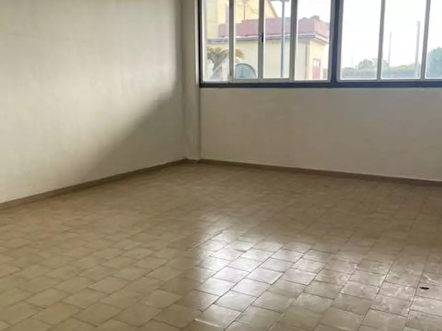 Immagine 12 di Attività commerciale in vendita  in Strada Aurelia 41 a Capalbio