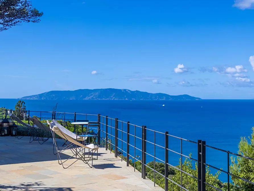 Immagine 20 di Villa in affitto  in via lividonia a Monte Argentario