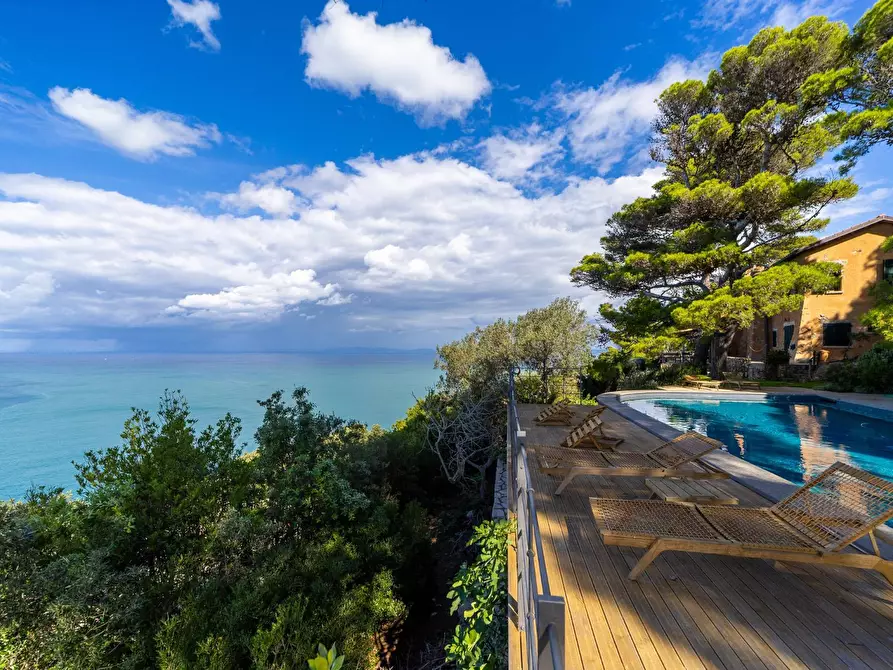 Immagine 6 di Villa in affitto  in via lividonia a Monte Argentario