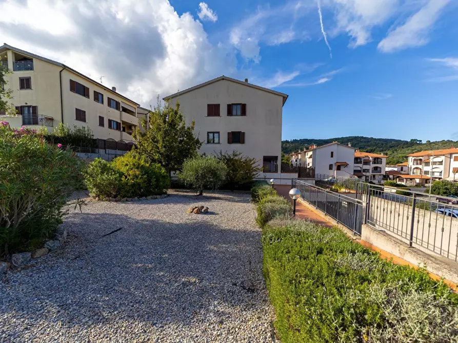 Immagine 1 di Appartamento in vendita  in Via Ponente snc a Monte Argentario