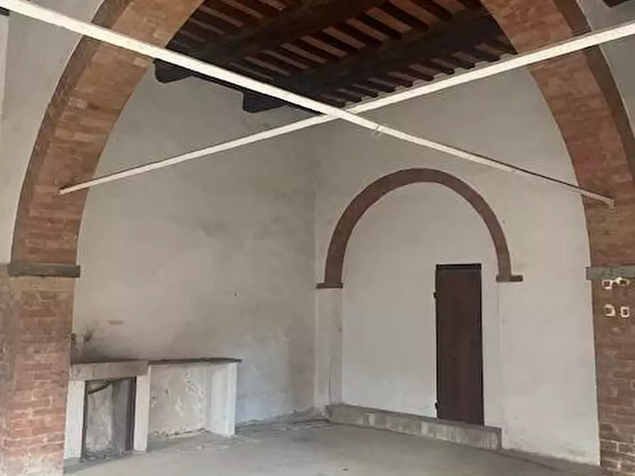 Immagine 4 di Cantina in vendita  in via amiatina pereta a Magliano In Toscana