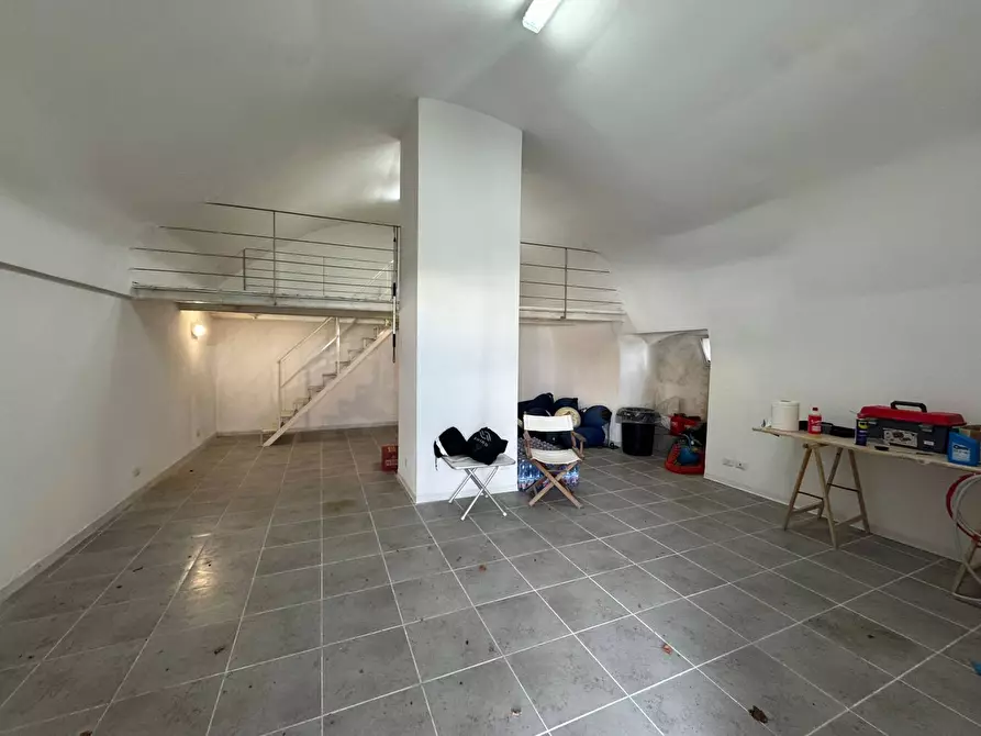 Immagine 7 di Locale commerciale in vendita  in Lungomare Andrea Doria 75 a Monte Argentario