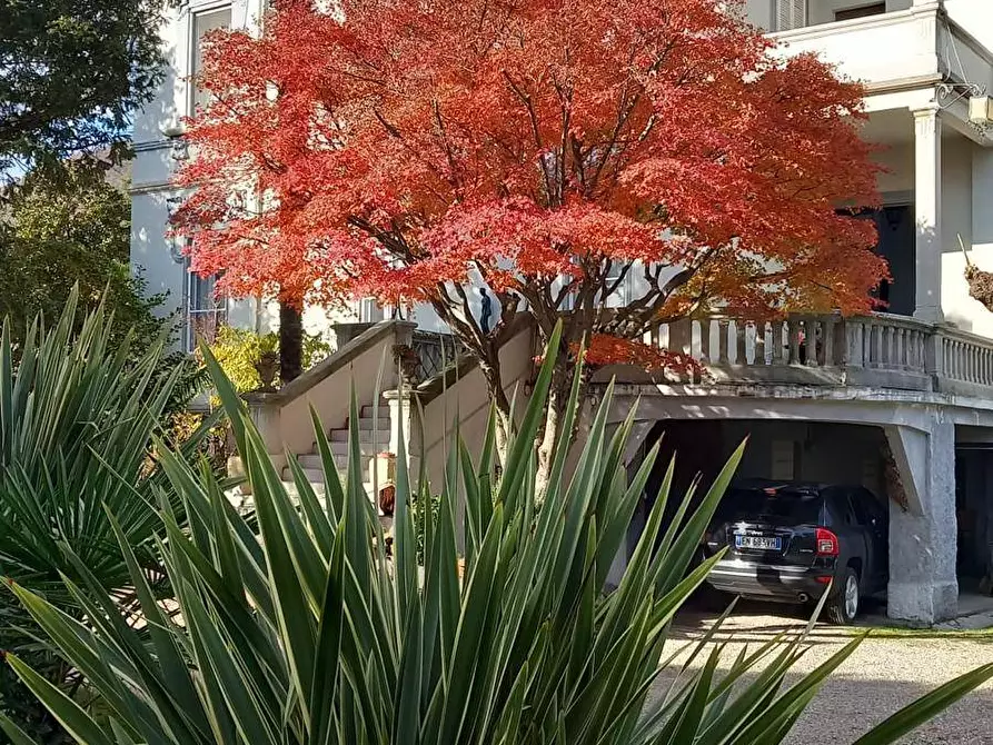 Immagine 5 di Villa in vendita  in via roma a Arcisate