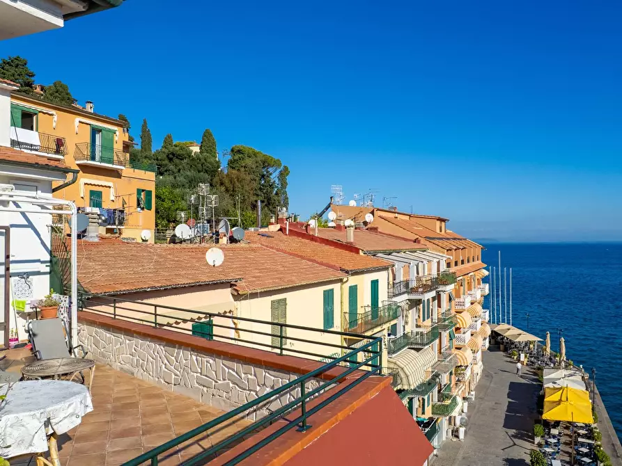 Immagine 2 di Attico in vendita  in via arnaldo iacovacci a Monte Argentario